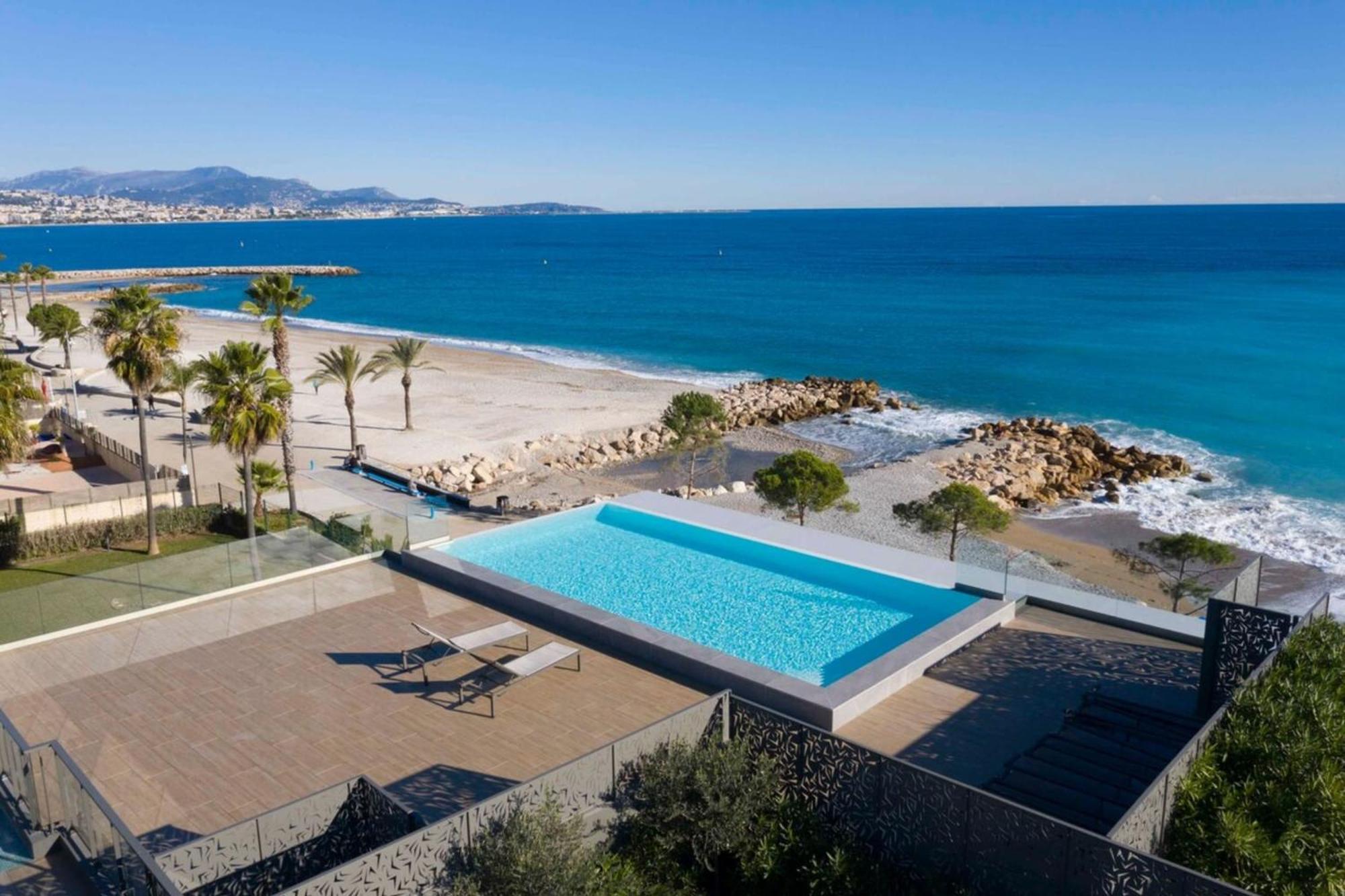 06ah - Superb Waterfront T2 - Swimming Pool Appartement