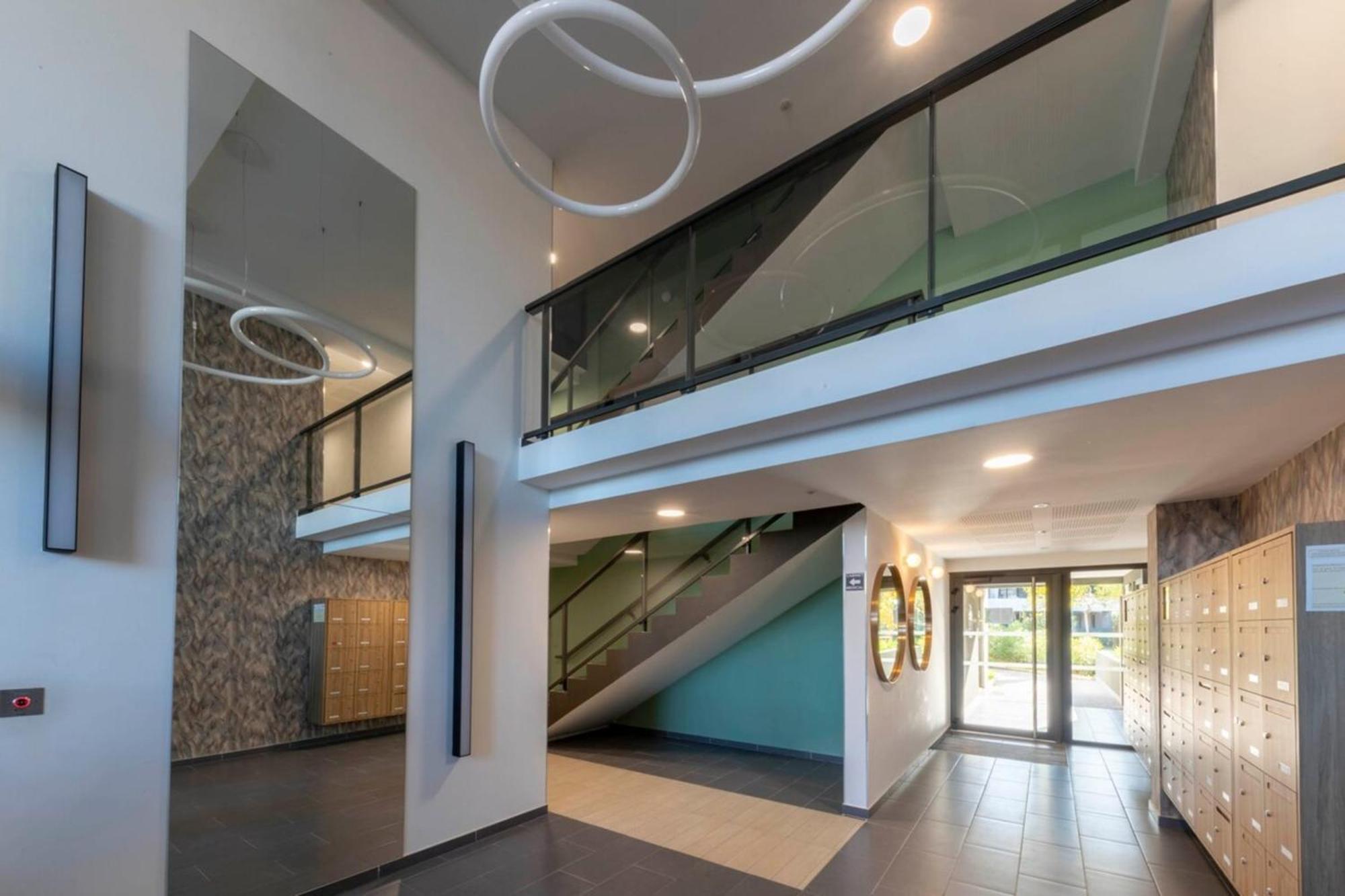 06ah - Superb Waterfront T2 - Swimming Pool Appartement