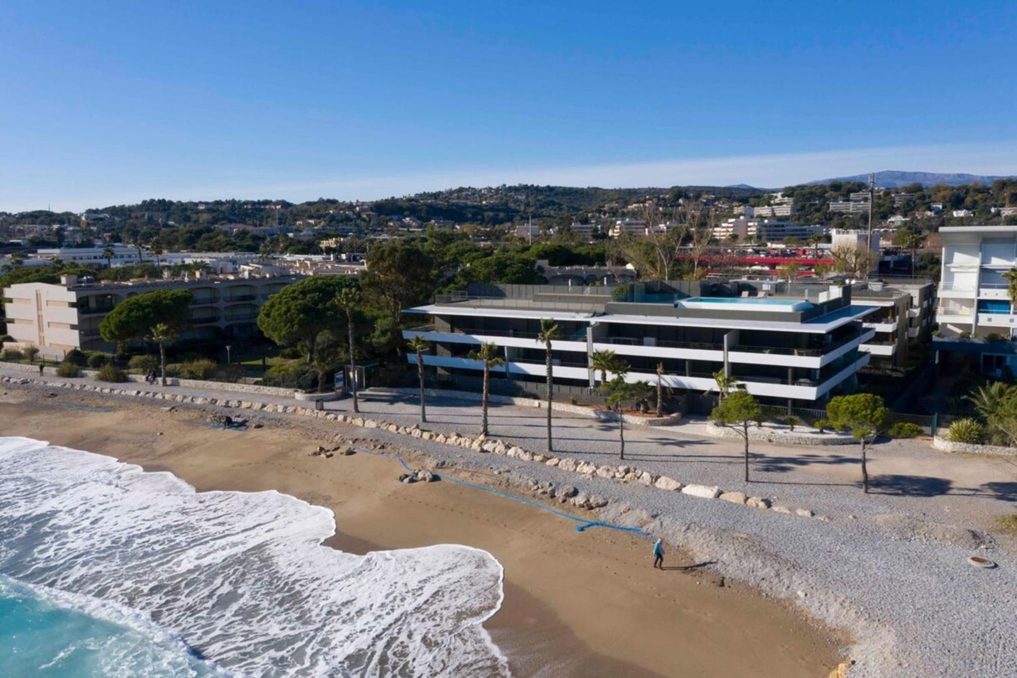 06ah - Superb Waterfront T2 - Swimming Pool * Villeneuve-Loubet